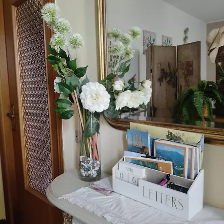 Casa Lilly Semesterbostad Beverino