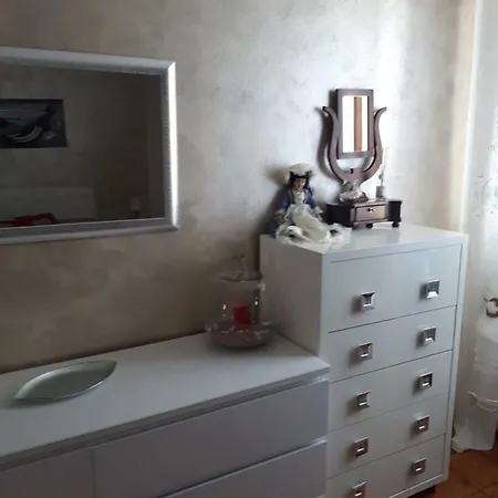 Semesterbostad Casa Lilly *